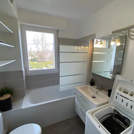 La Cabourgeaise-proche Thalasso Et Centre De